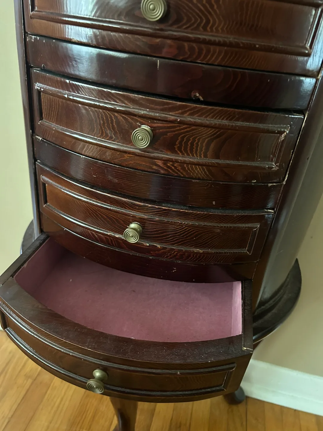 Wooden Demi Lune Table image indicator(3)