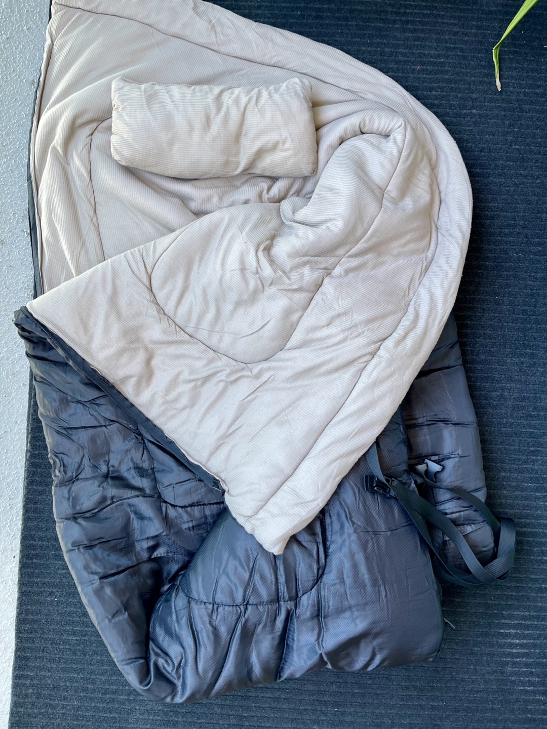 Coleman Sleeping Bag - photo 3