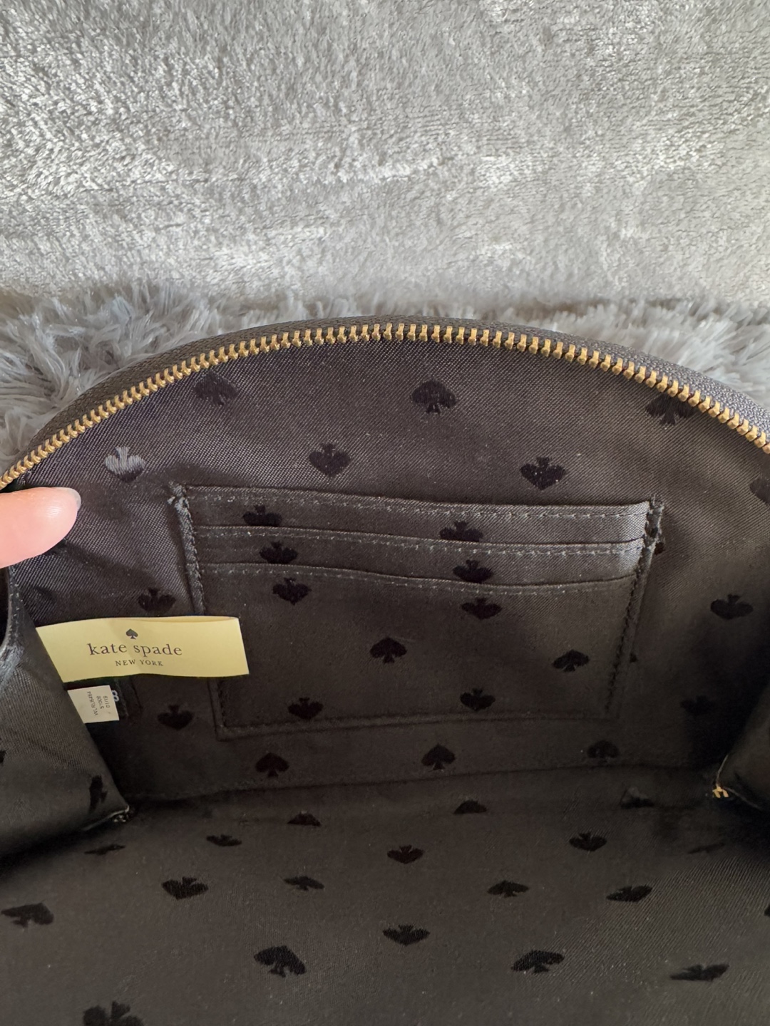Kate Spade New York Black Half-Moon Zip-Around Wristlet - photo 4