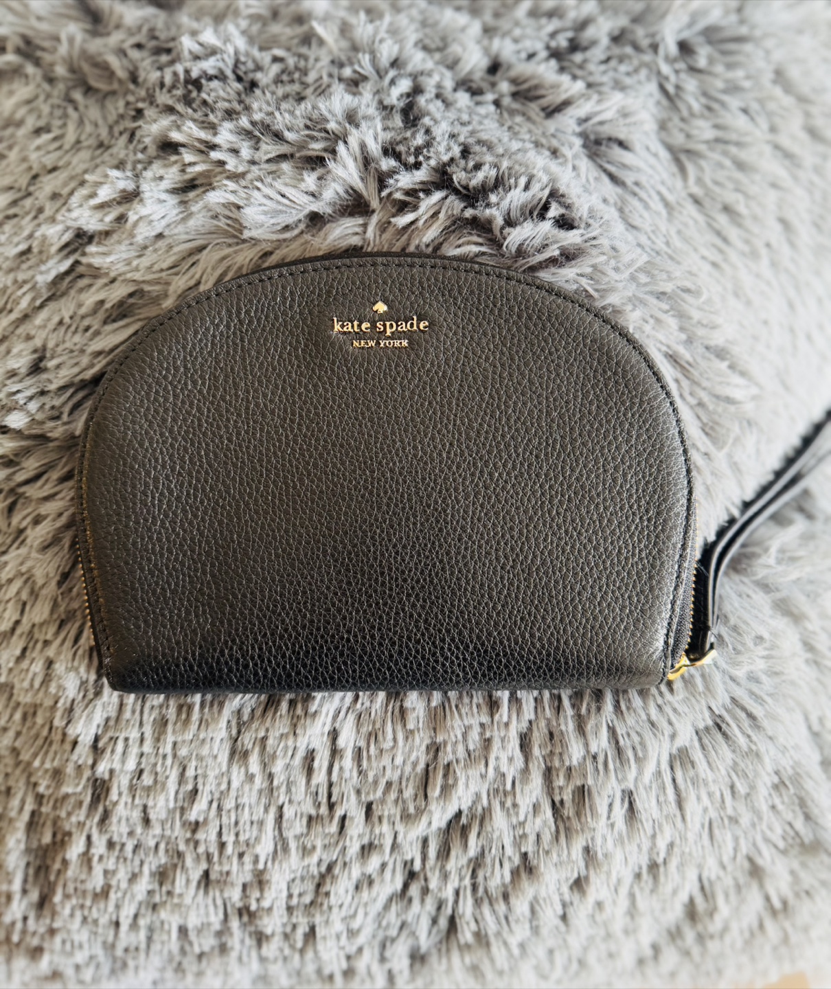 Kate Spade New York Black Half-Moon Zip-Around Wristlet