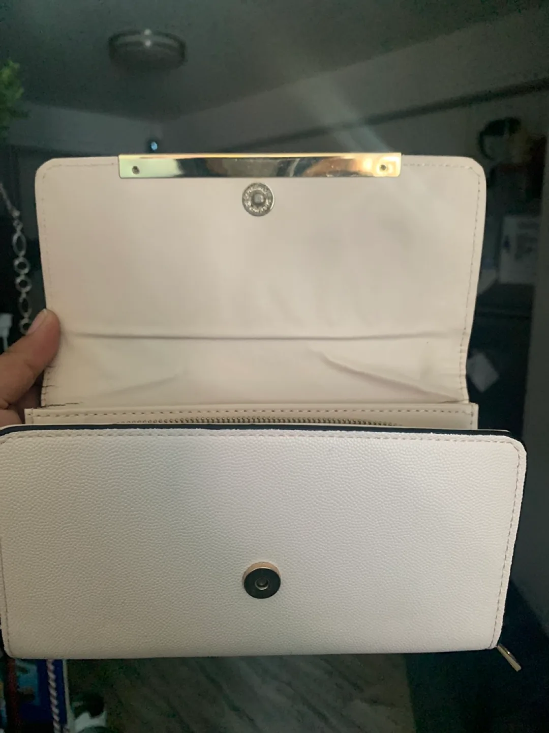 Pale Pink Clutch Wallet image indicator(3)