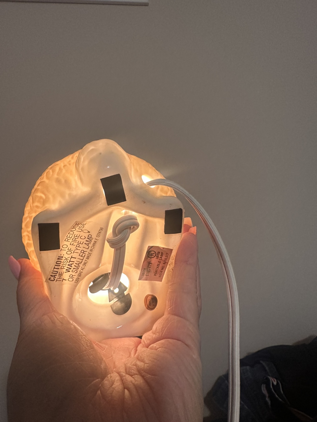 Vintage Bunny Night Light - photo 3