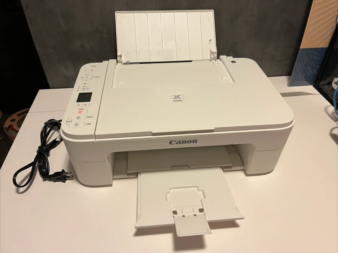 Canon PIXMA TS3300 Wireless Colour Inkjet Printer image indicator(3)