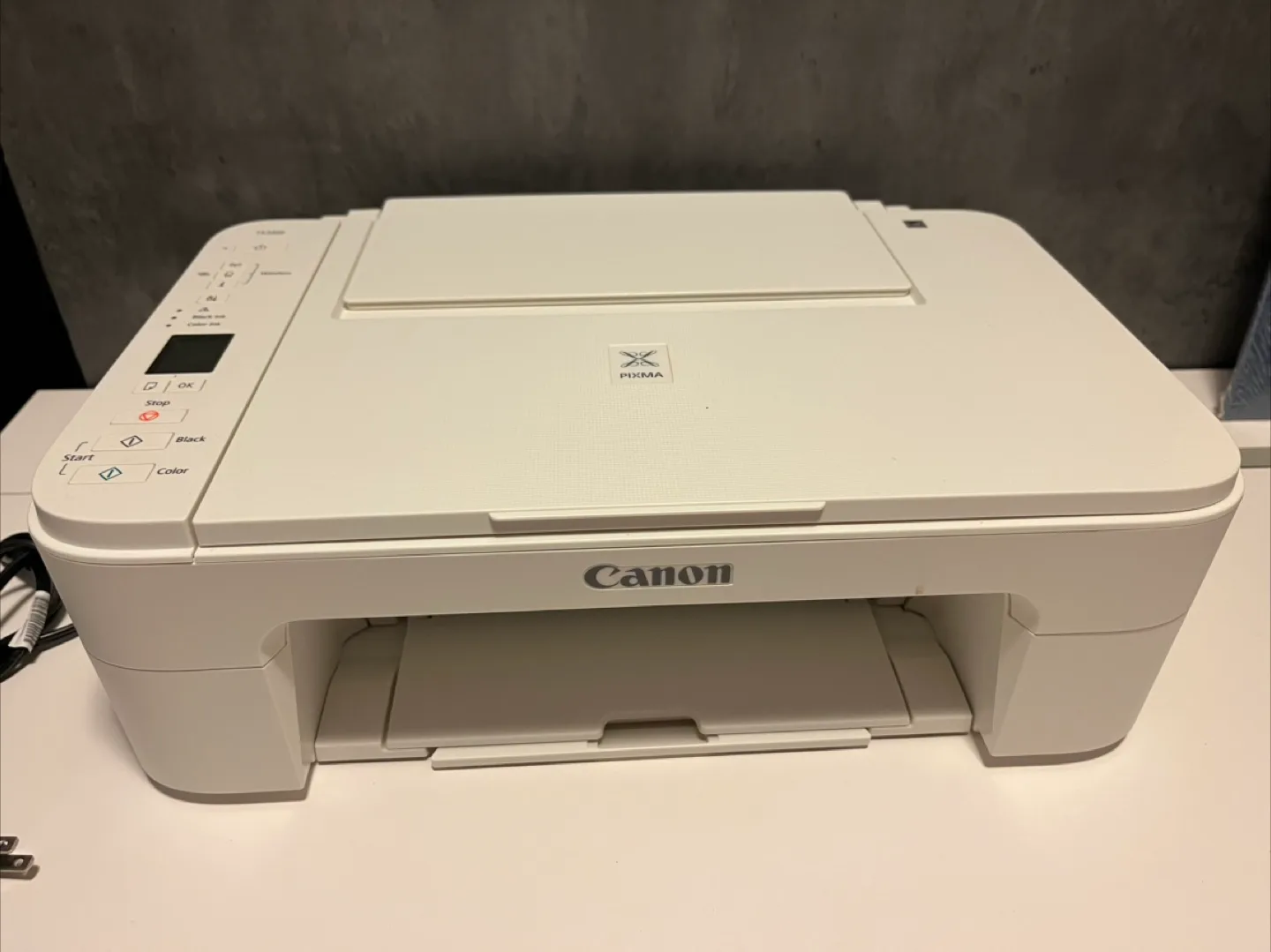 Canon PIXMA TS3300 Wireless Colour Inkjet Printer thumbnail