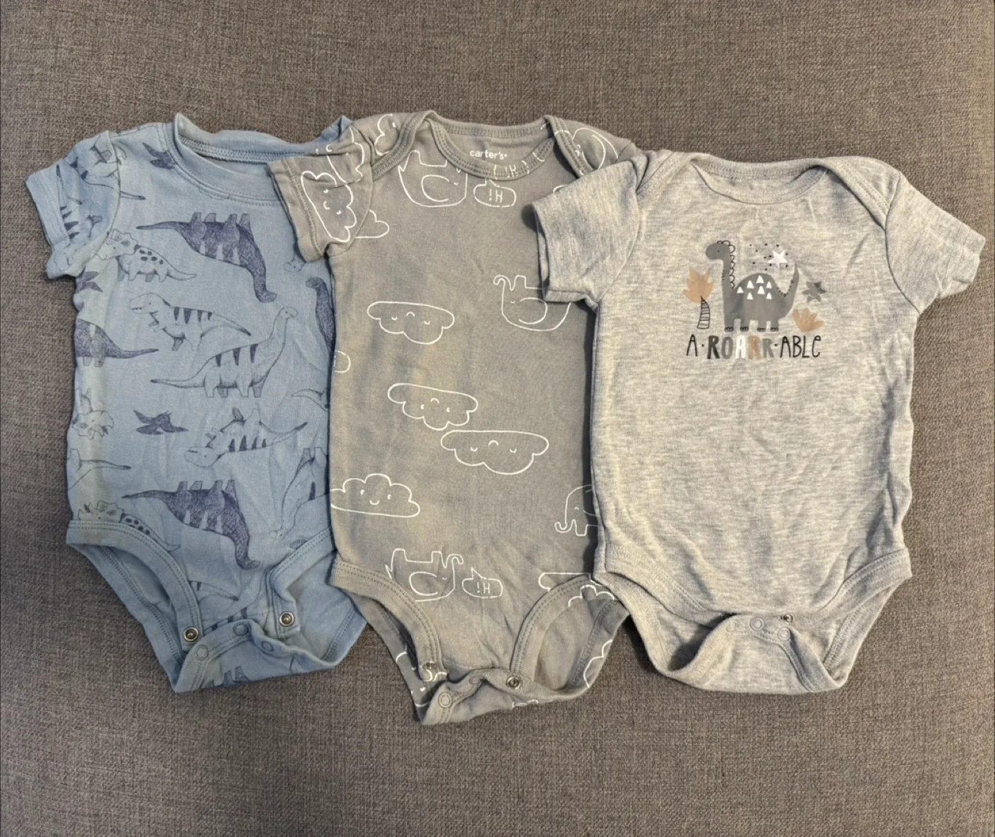 3 Baby Bodysuits 6-9M thumbnail