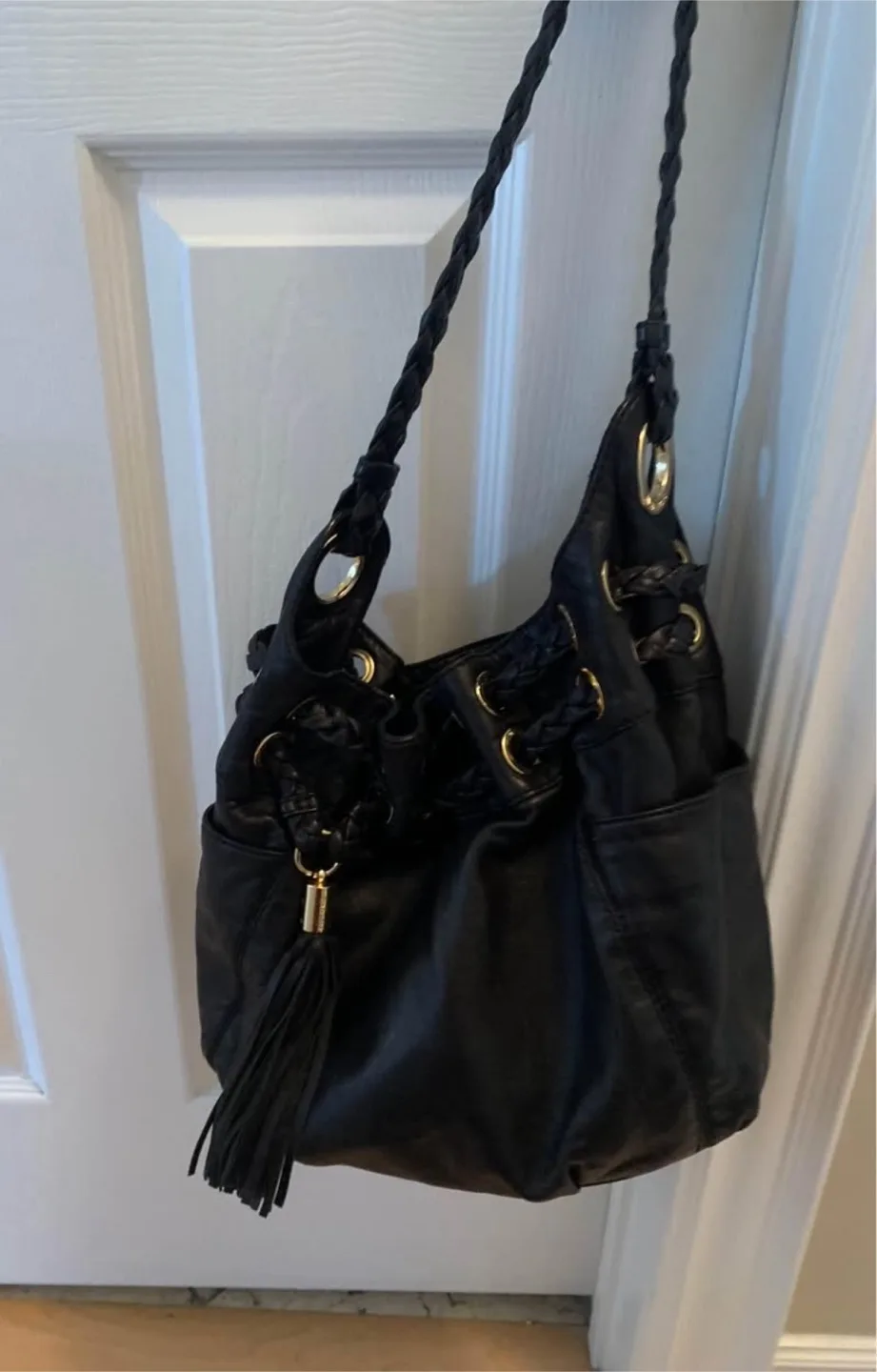 Michael Kors Black Leather Shoulder Bag image indicator(3)