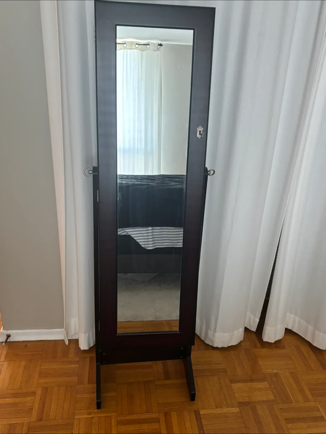 Full-Length Mirrored Jewellery Armoire with Abundant Storage thumbnail