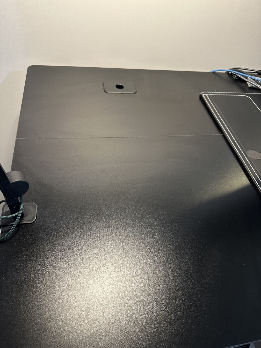 Black electric standing desk 55 x 28 in - photo 2