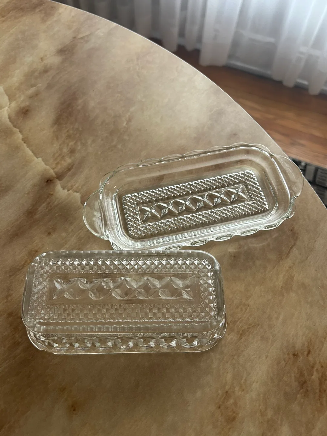 Vintage Glass Butter Dish with Lid image indicator(3)