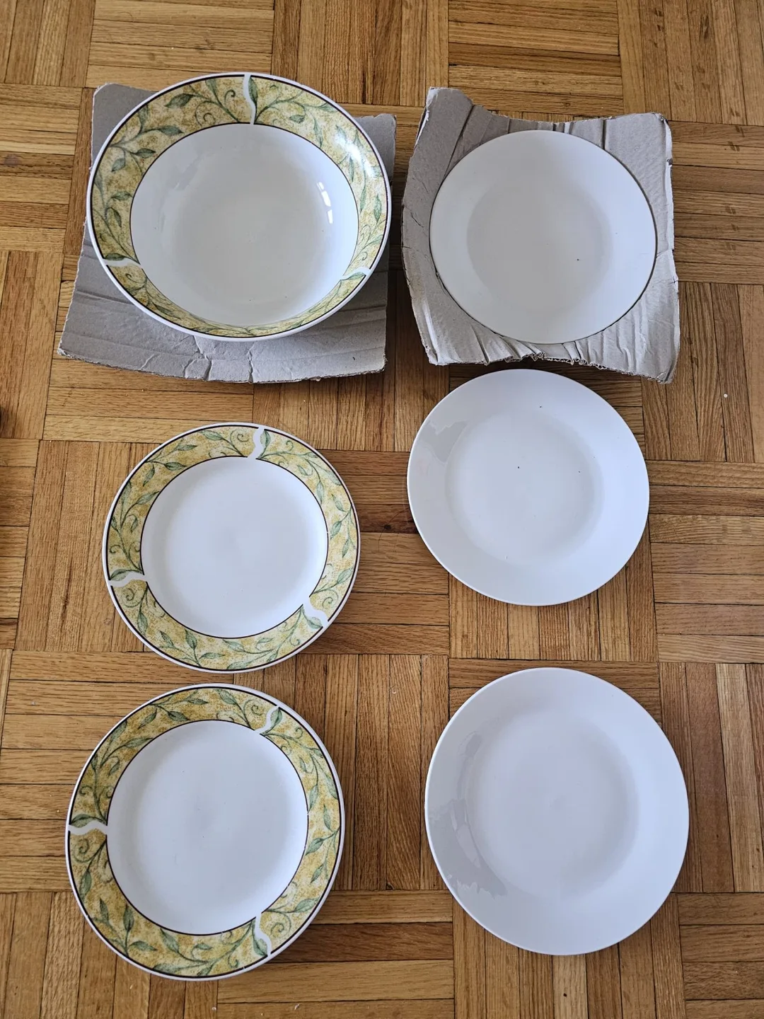 #freecycle Set of six ceramic plates and bowls thumbnail