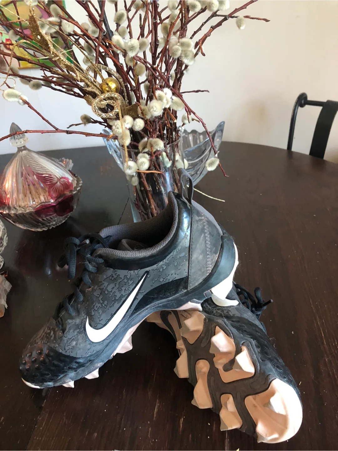 Nike Jr. Phantom Vision Club Dynamic Fit Turf Soccer Cleats