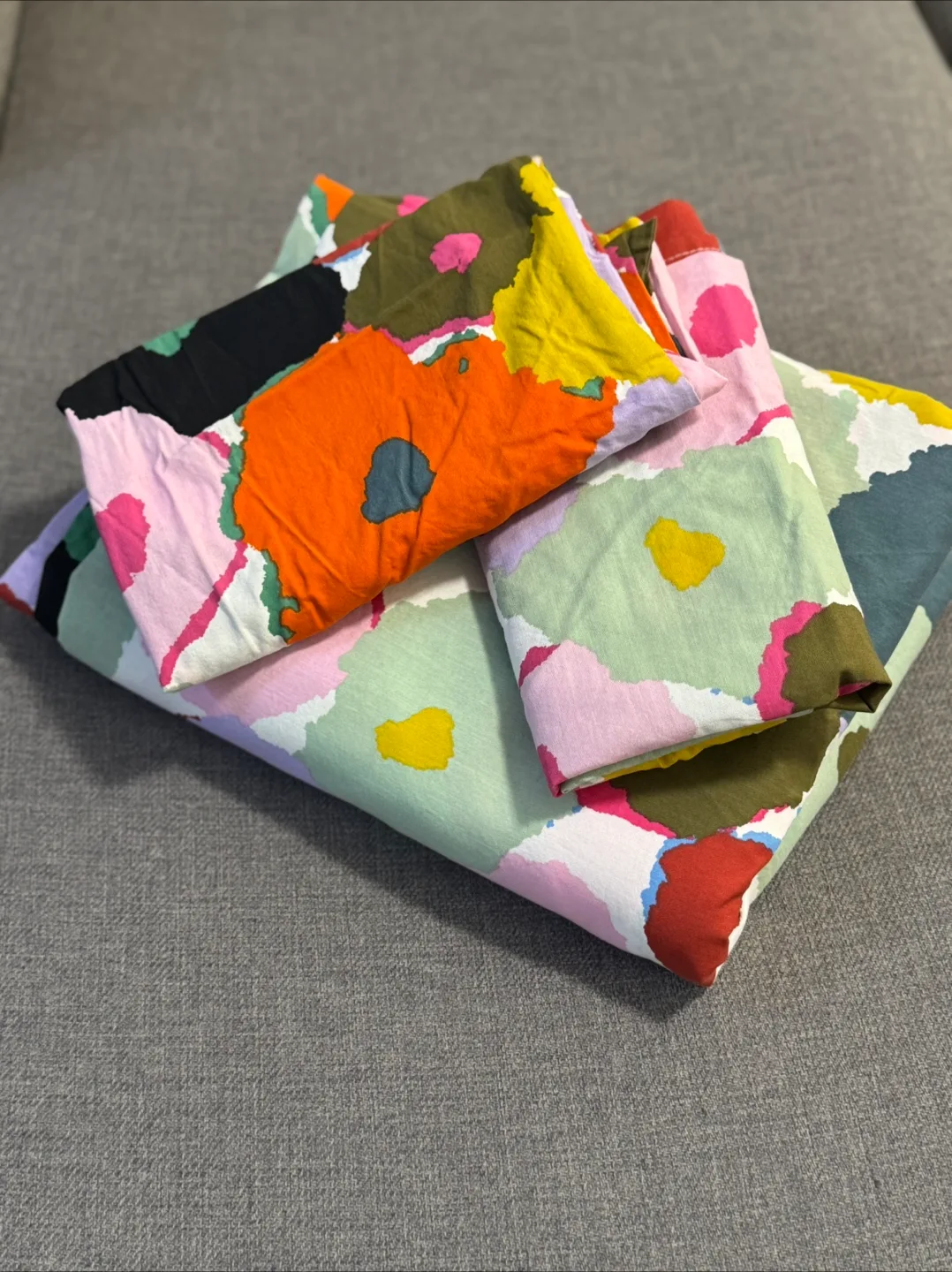 IKEA MURREVA King Duvet Cover Set, Multicolour Floral thumbnail