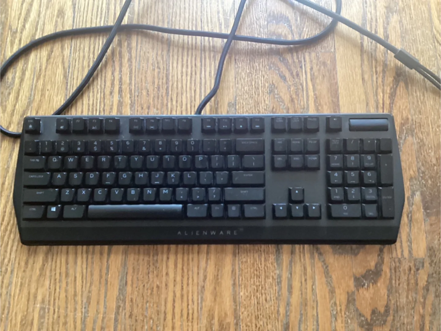Alienware AW510K Mechanical Gaming Keyboard thumbnail