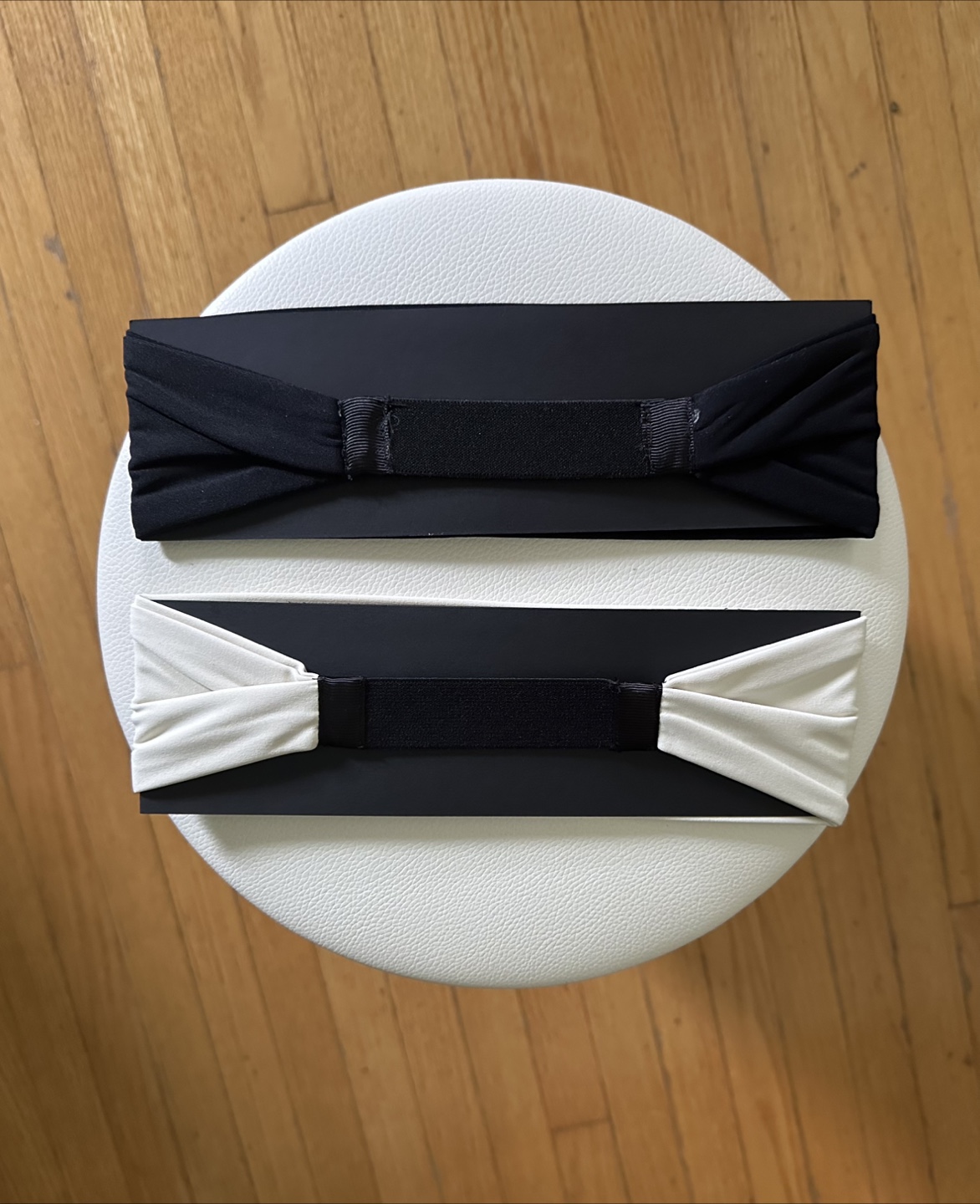 Alo Yoga Headbands - Black & Off-White - photo 3
