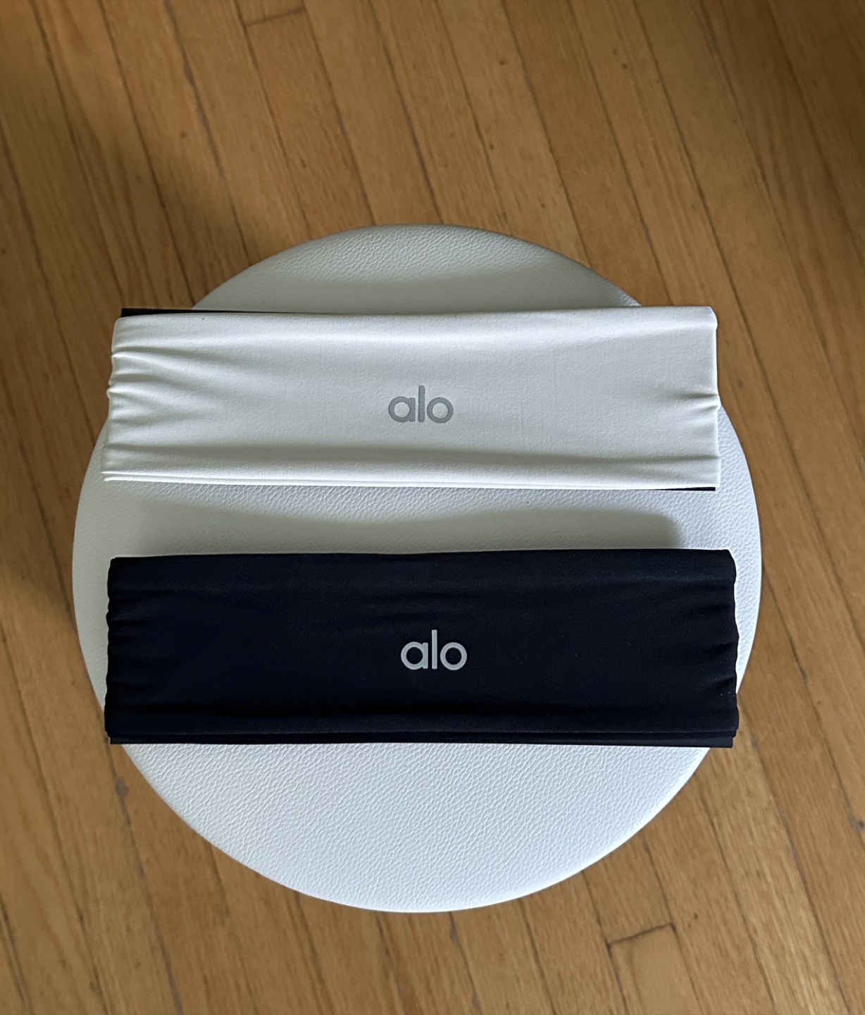 Alo Yoga Headbands - Black & Off-White