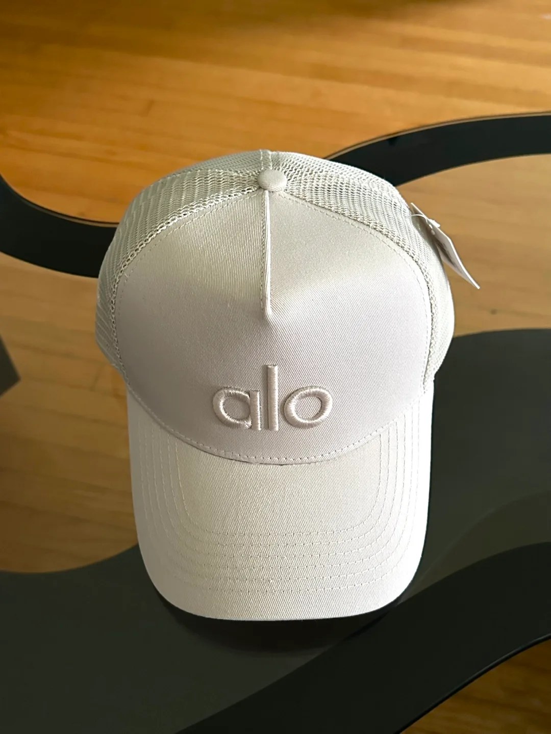 Alo Yoga District Trucker Hat -  Brand New & Authentic thumbnail