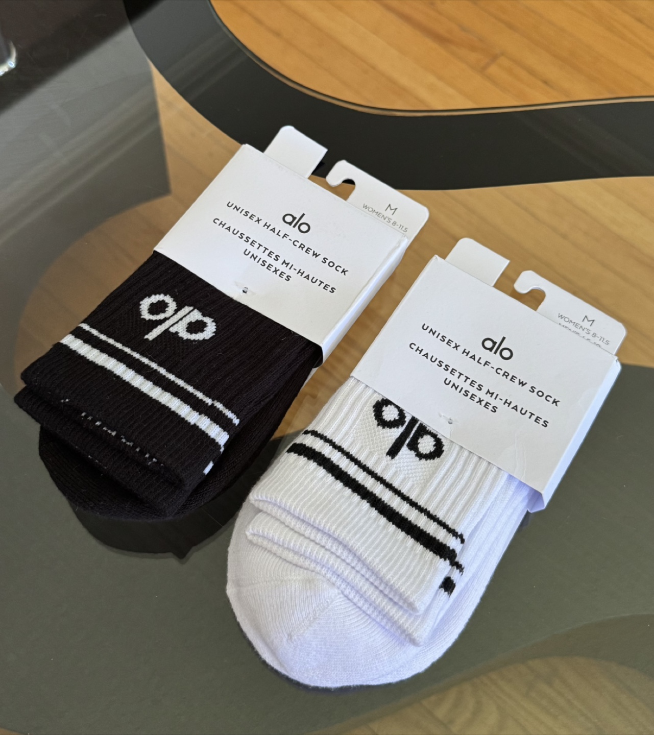 Alo Yoga Unisex Half-Crew Socks -  Brand New & Authentic - photo 2