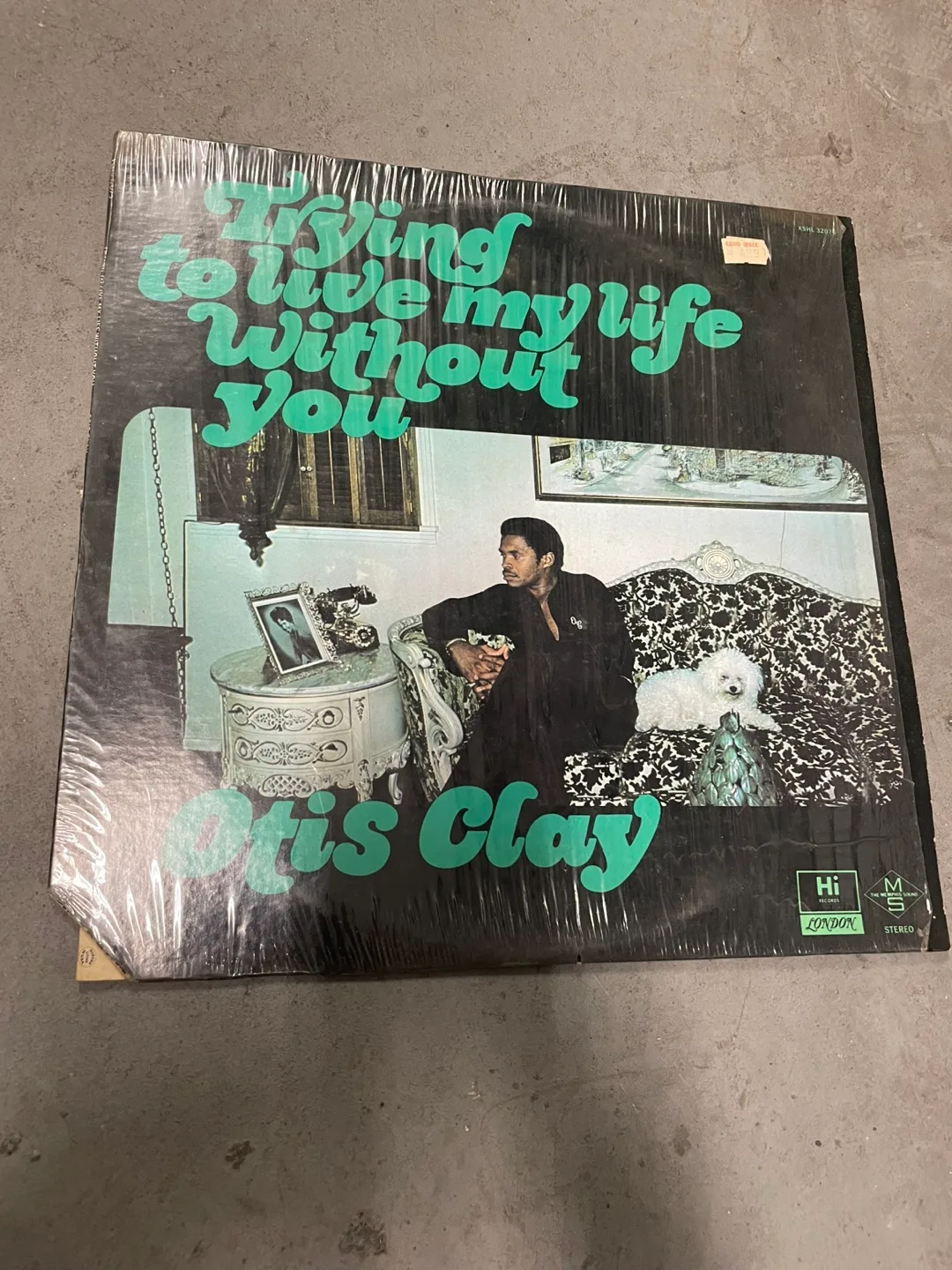 Otis Clay - Trying to Live My Life Without You - Vinyl Record thumbnail