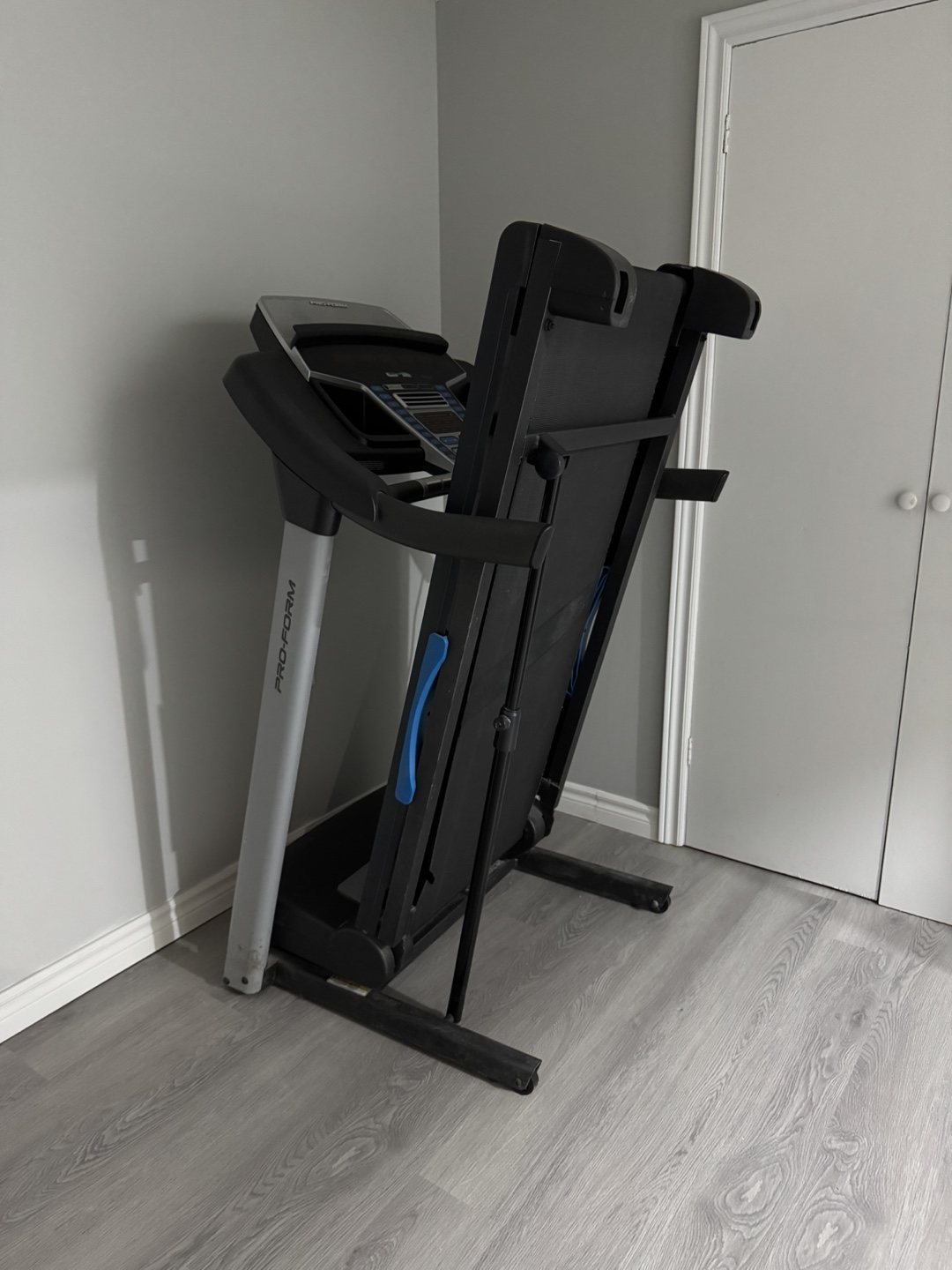 Pro-form Treadmill  (best offers)