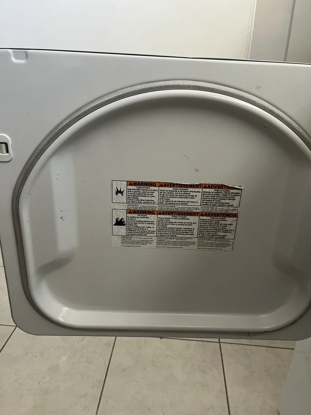 Washer and Dryer Set image indicator(9)