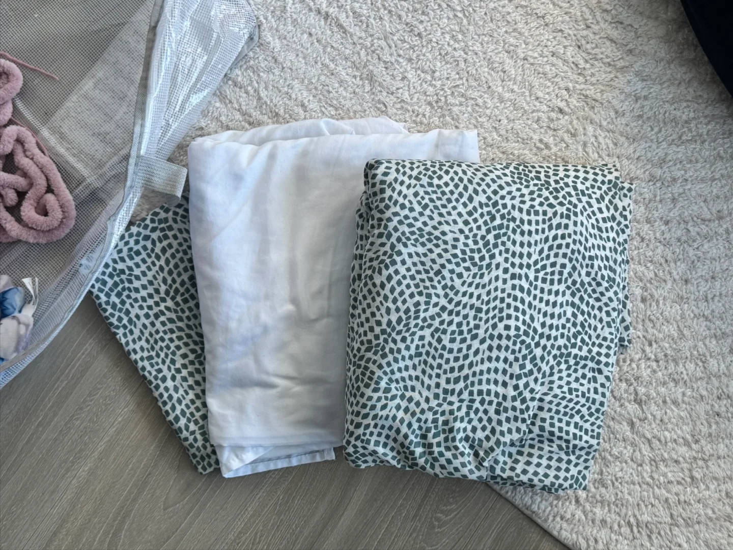 IKEA Twin-size sheet set, green and white thumbnail