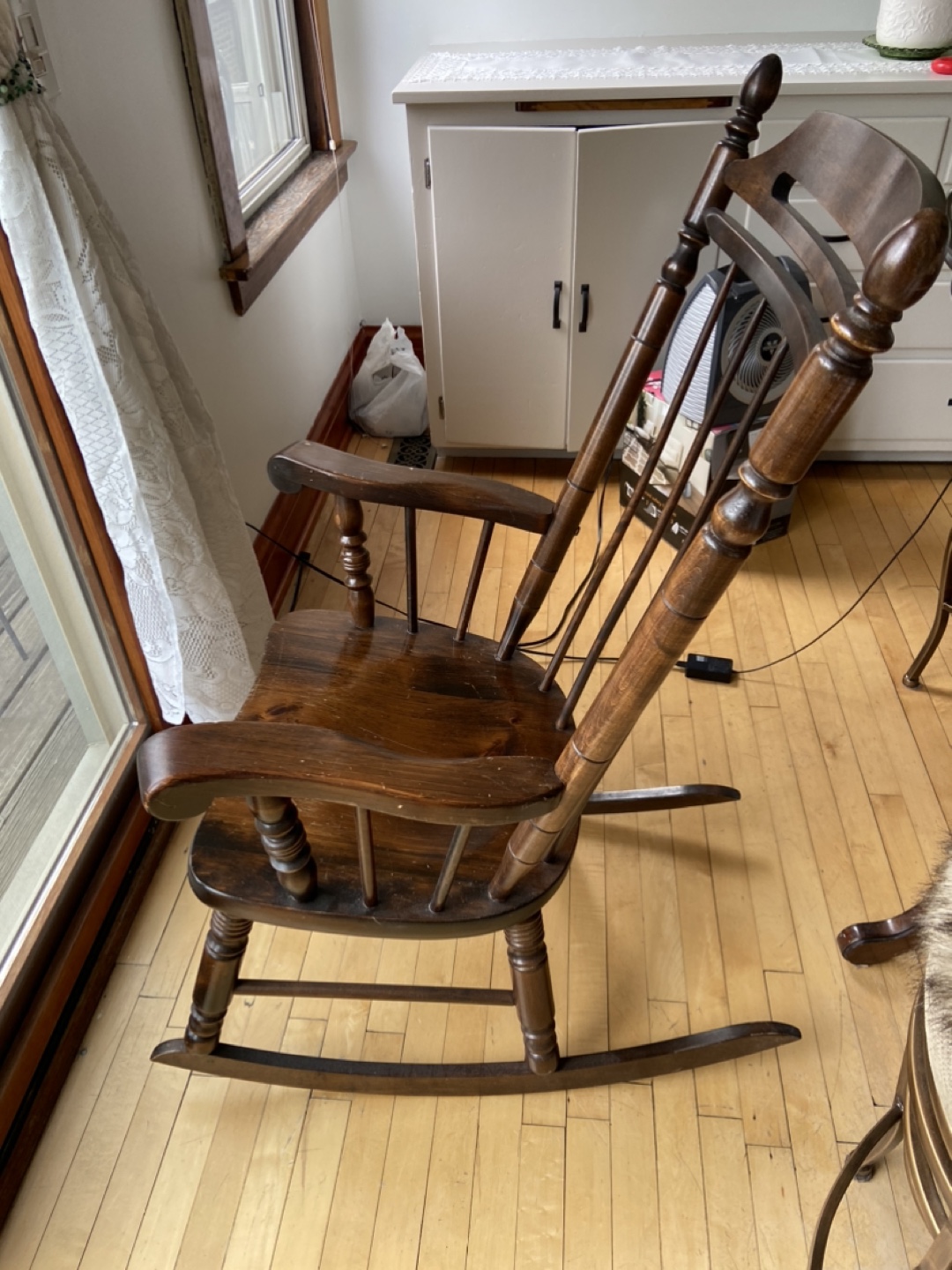 Vintage Wooden Rocking Chair - photo 2