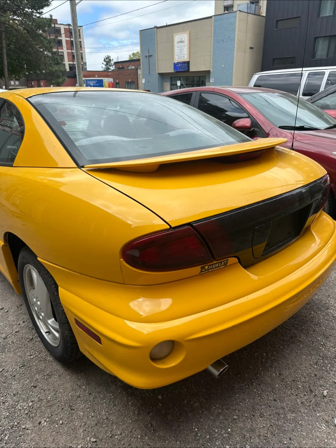 2002 Pontiac Sunfire GT - Yellow Coupe image indicator(4)