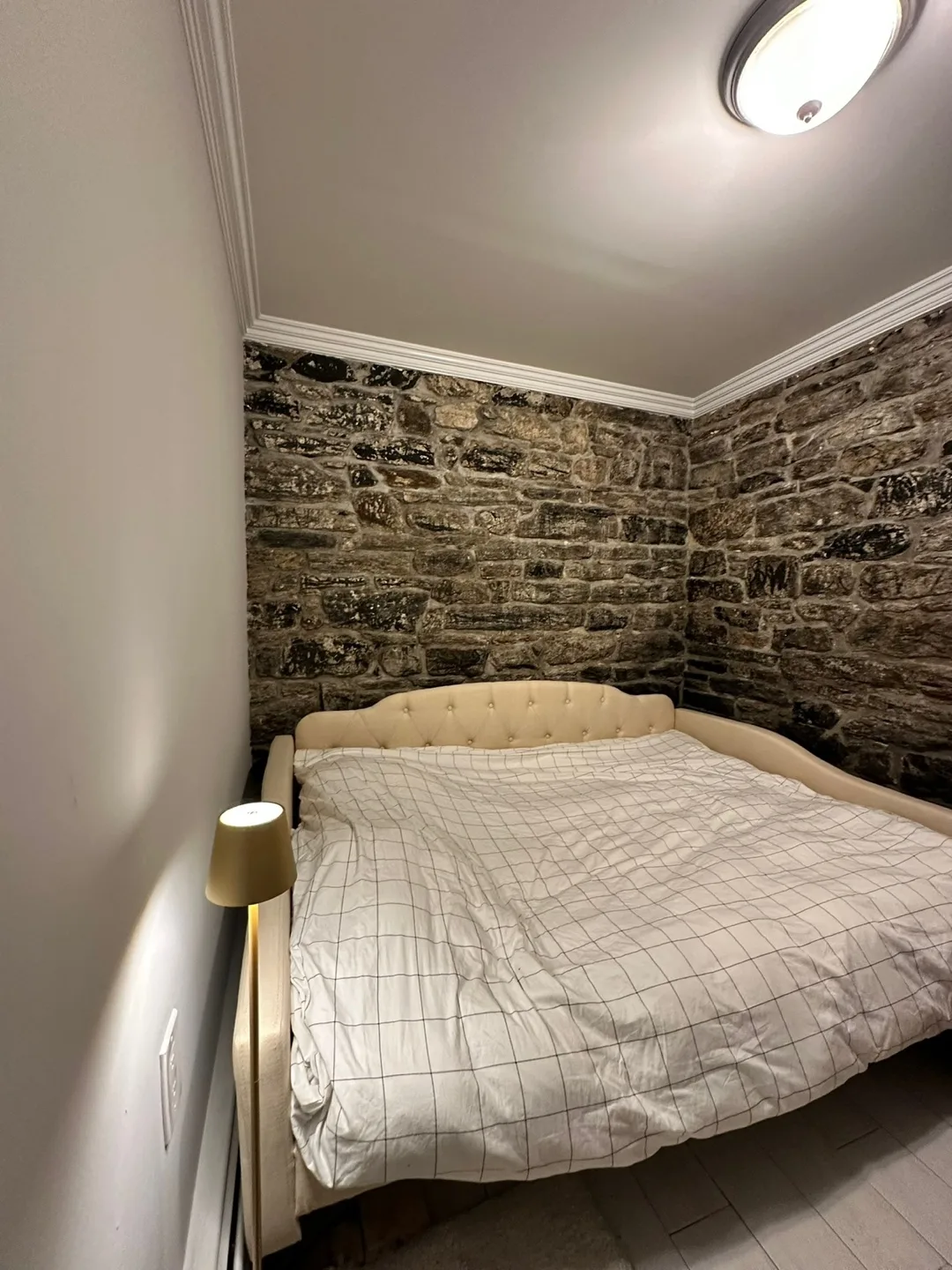 Full-Size Daybed with Cream Upholstery thumbnail