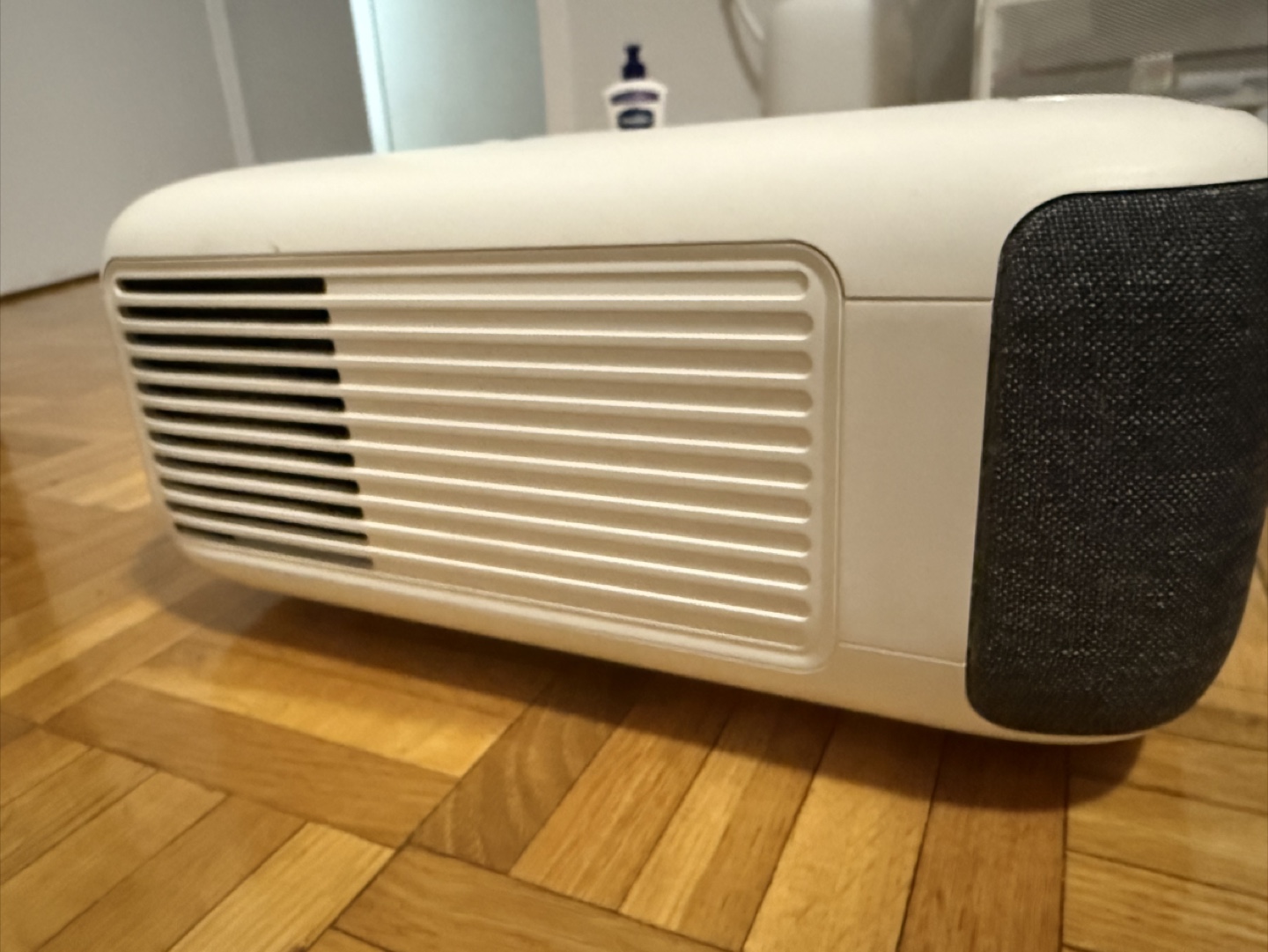 RCA Home Theater Projector - 4K Compatible - photo 5