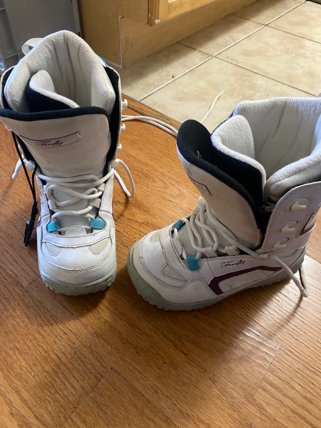 Firefly Kids' Snowboard Boots Size 3 thumbnail