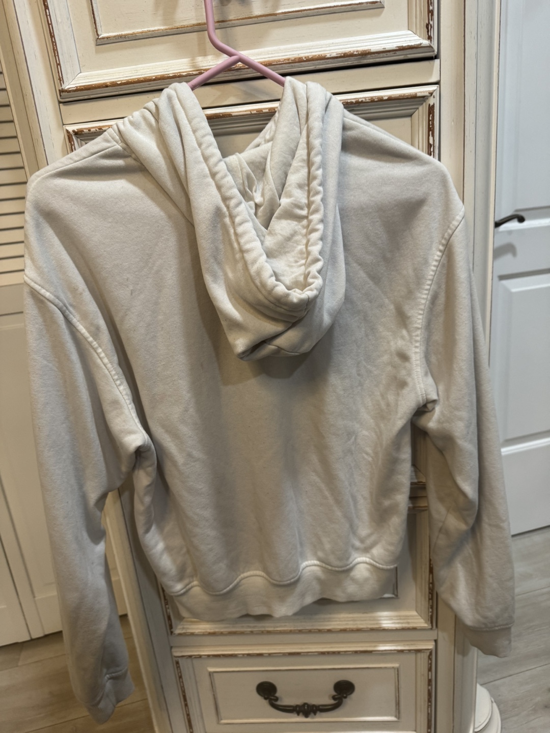 Cream-Colored LA Sports Team Hoodie - photo 3