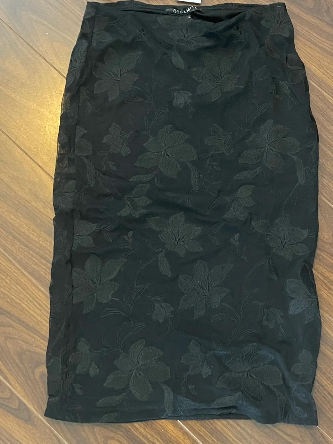 Dynamite Black Floral Two-Piece Set image indicator(3)