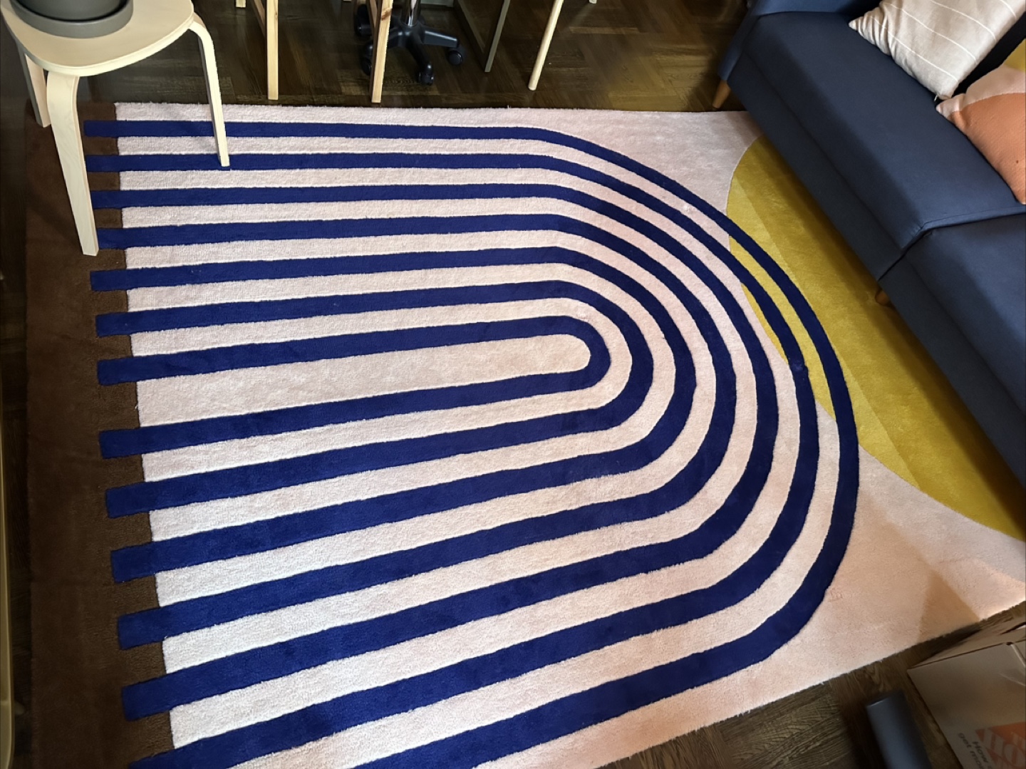 Modern Abstract Wool Area Rug - photo 2