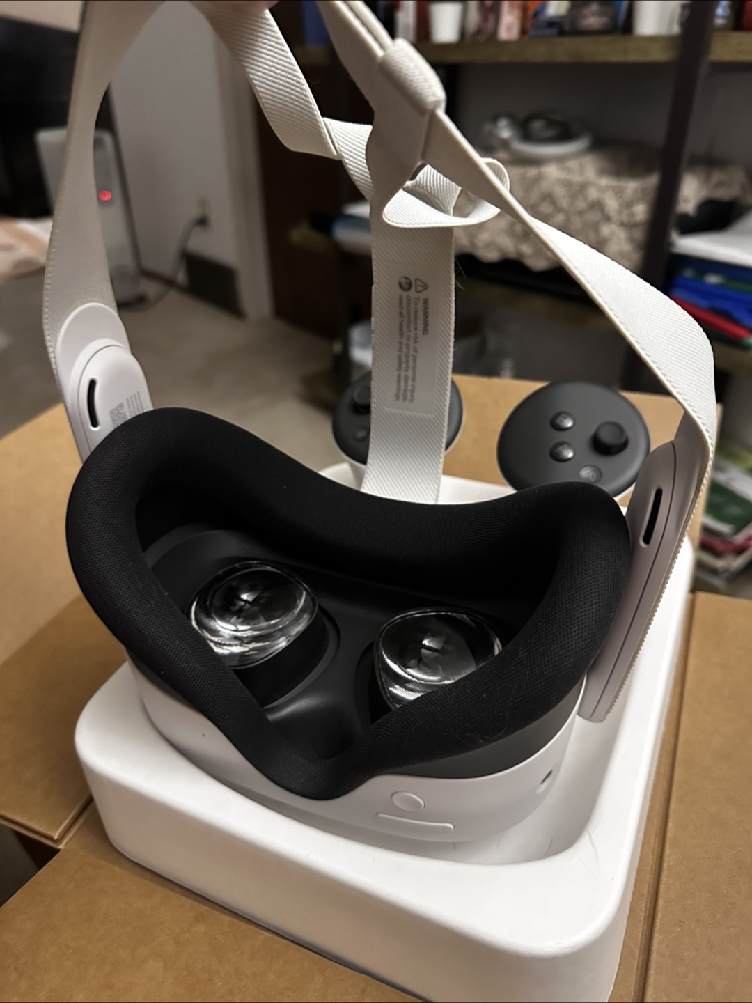 Meta Quest 3 VR Headset - 128GB - photo 5