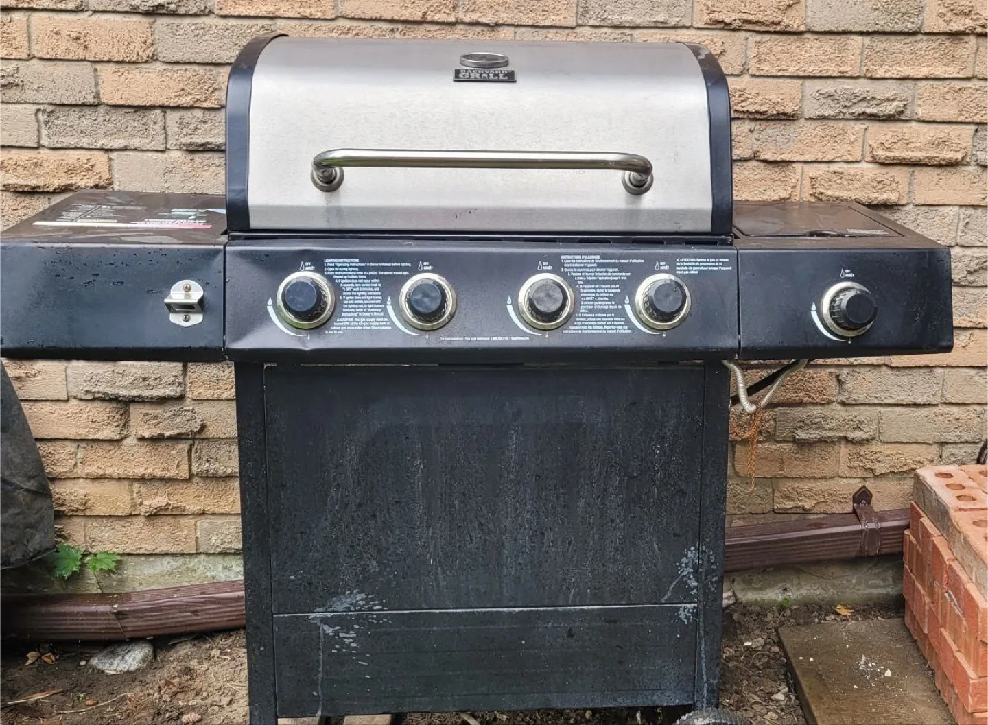 Backyard Grill 4-Burner Stainless Steel Gas BBQ image indicator(5)