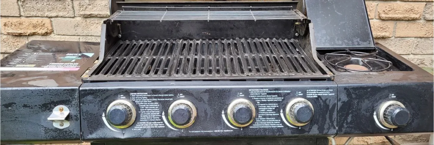 Backyard Grill 4-Burner Stainless Steel Gas BBQ image indicator(9)