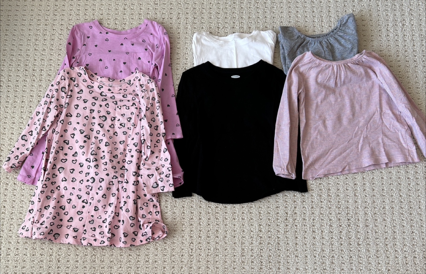 Girls 3T - 2 dresses and 4 tops