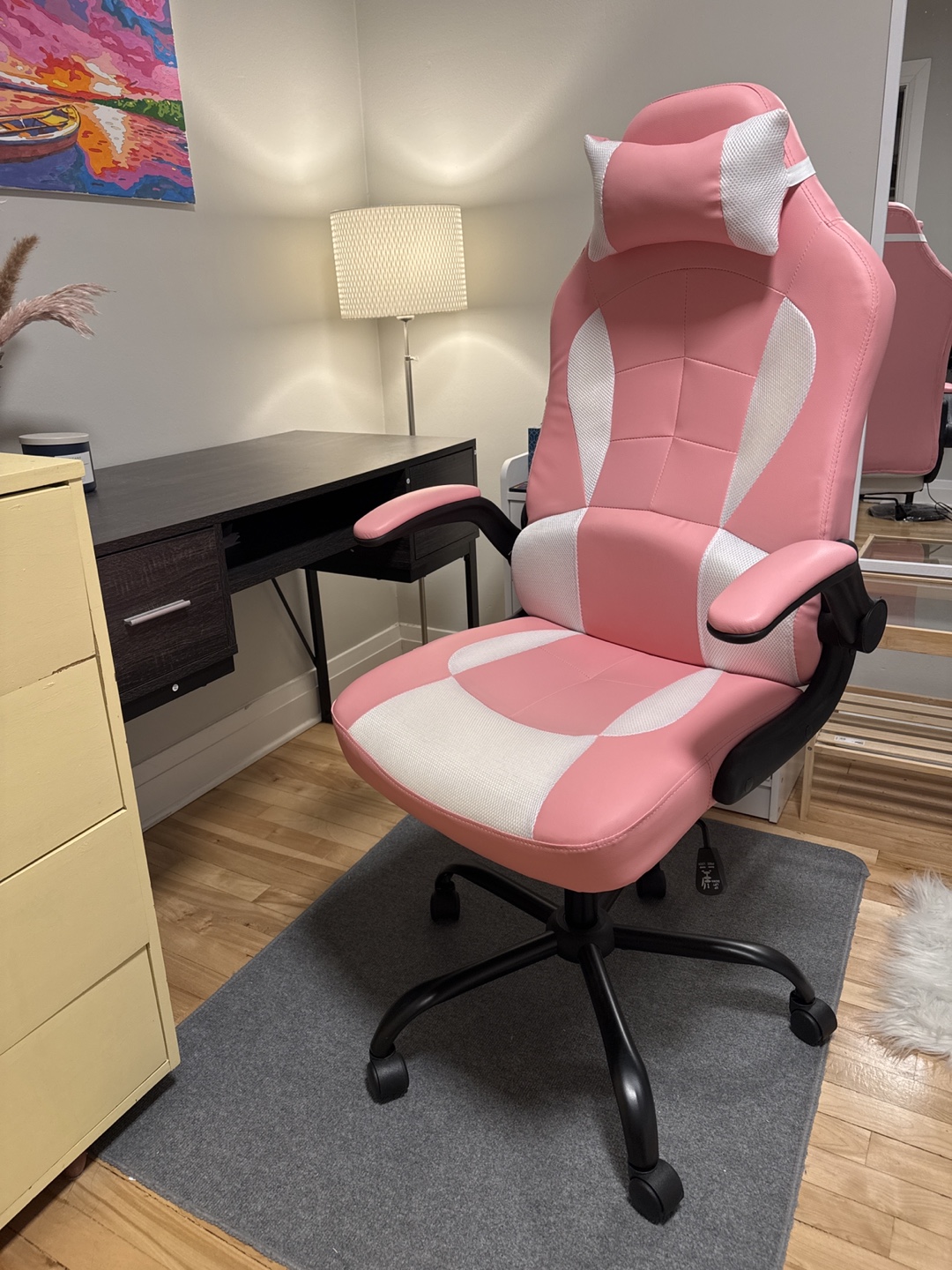 Pink and White Gaming Chair - photo 2