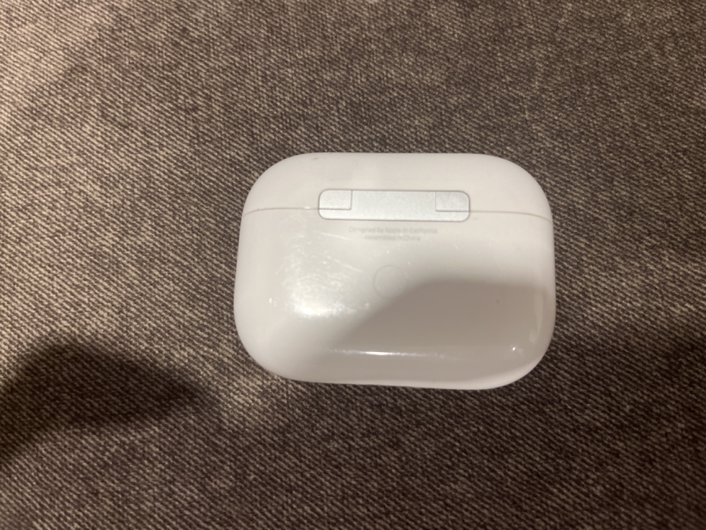 Apple AirPods Pro (2nd Generation) with Charging Case - photo 2