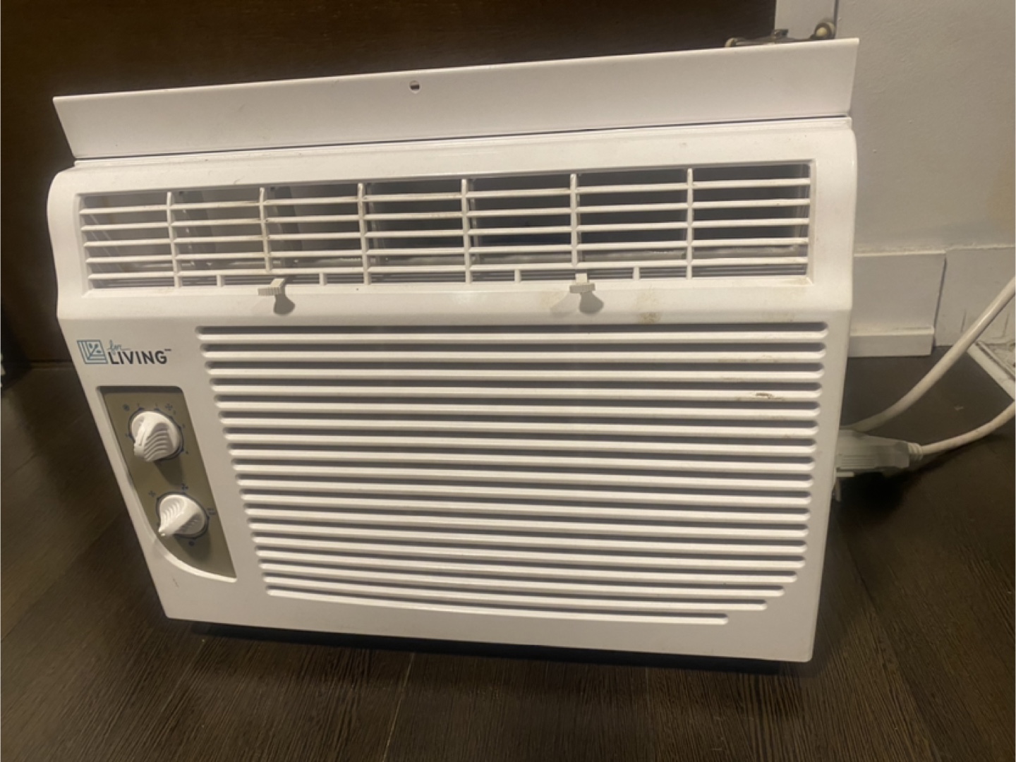 For Living Manual Window Air Conditioner - photo 3