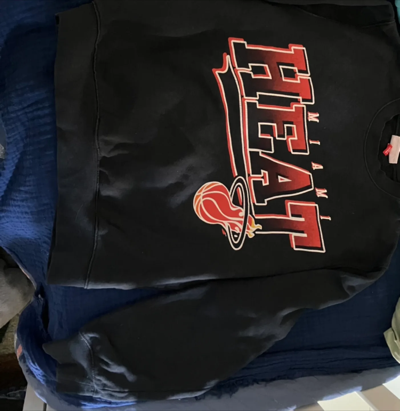 Mitchell & Ness Miami Heat Crewneck Sweatshirt thumbnail