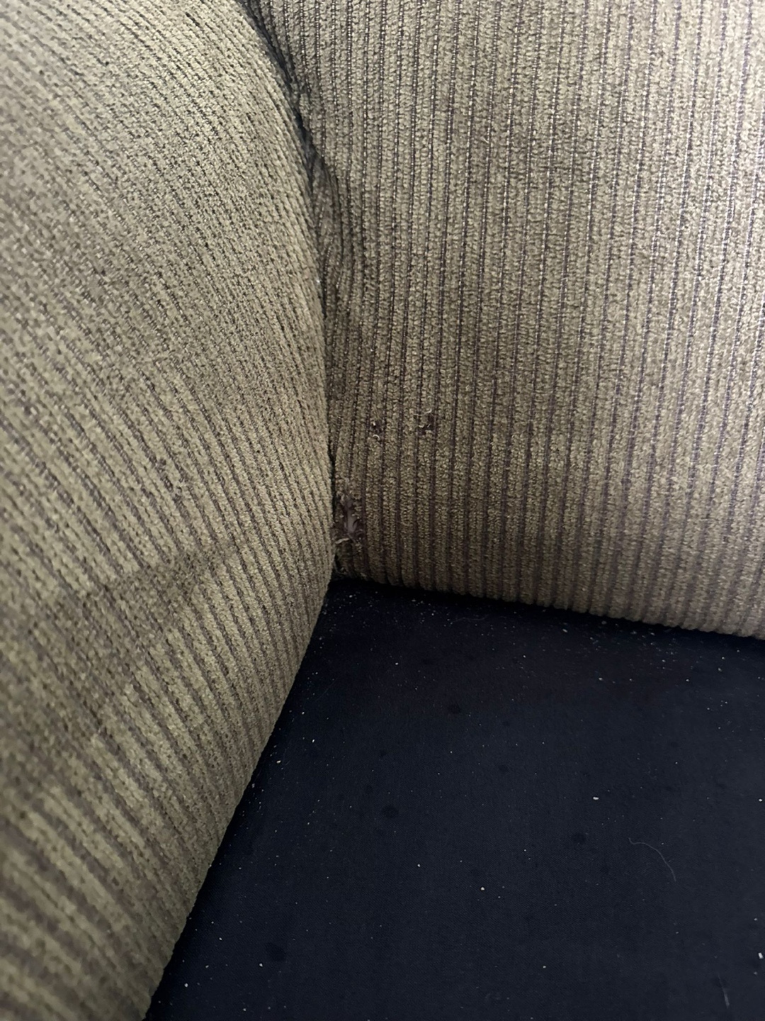 Used Three-Seater Sofa - Olive Green - photo 3