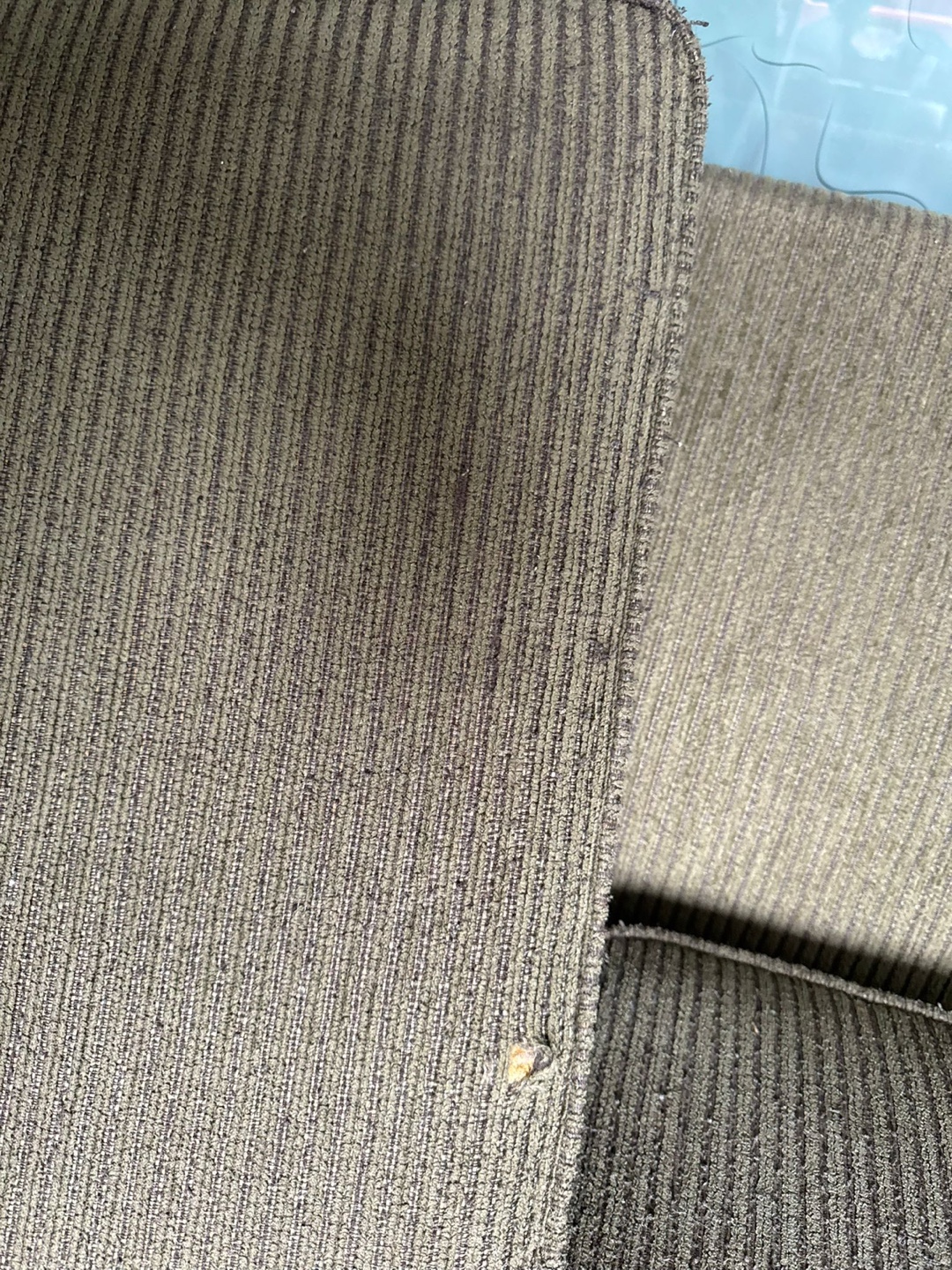 Used Three-Seater Sofa - Olive Green - photo 5