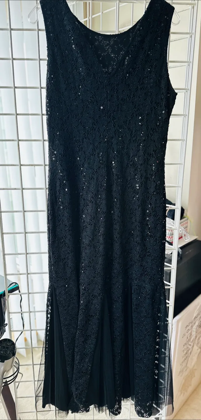 Gorgeous Black Sequin Lace Midi Dress Size L thumbnail