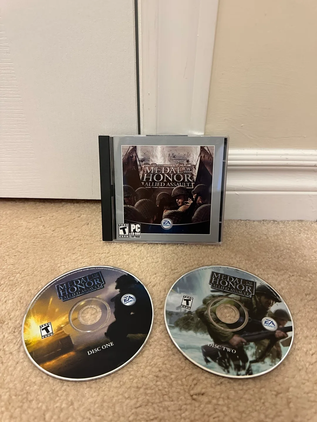 Medal of Honor Allied Assault PC Game thumbnail