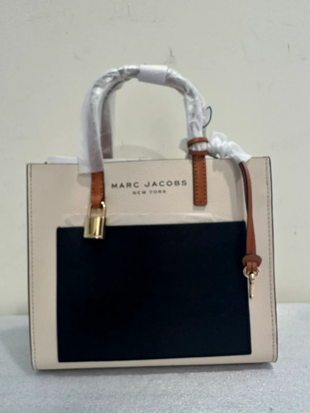 Marc Jacobs Bag in Cream Multi thumbnail
