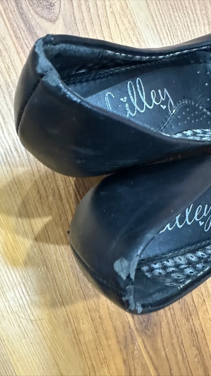 Women's Black Heels and Ankle Boots Bundle image indicator(4)