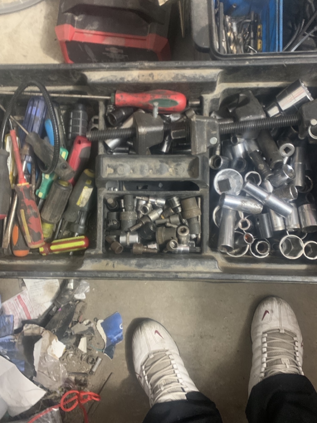 Mechanic's Tool Set and Lifting Gear