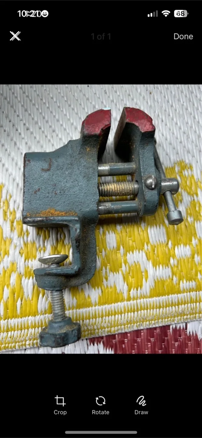 Vintage Mini Vise thumbnail