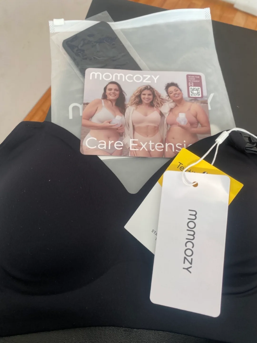 Momcozy Wireless Nursing Bra - Small - Black thumbnail